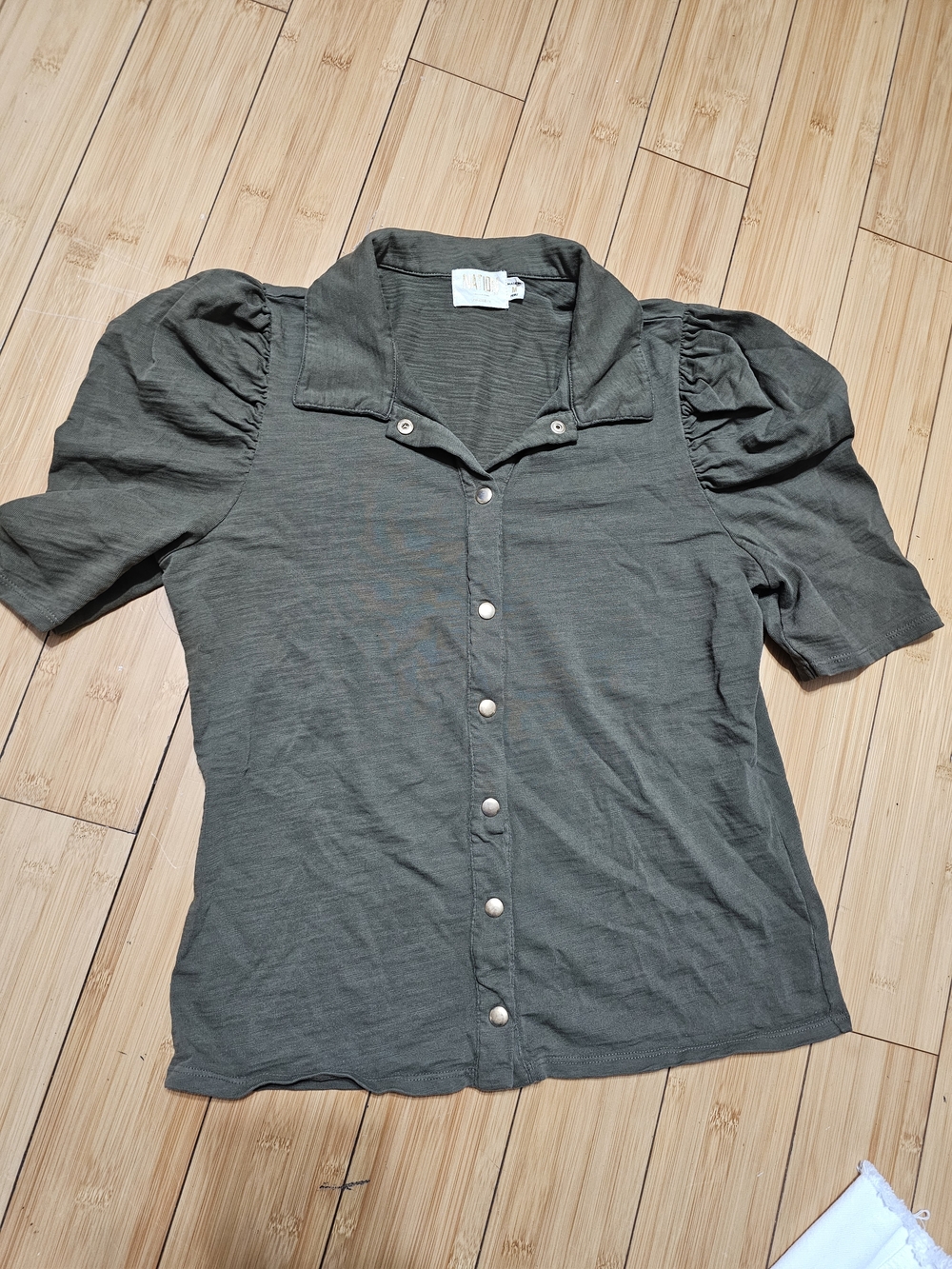 Nation LTD Olive Short-Sleeve Button Down Shirt - Picture 4 of 4